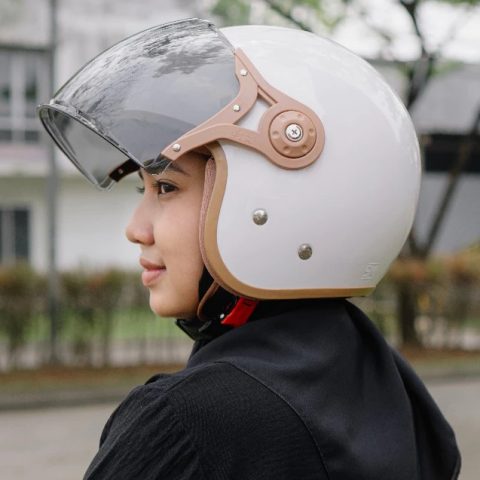 Helm Bogo Cewek Estetik Bipplast Fantasy V2 Half